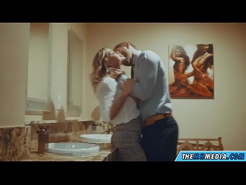 ❤️ Kung ang usa ka busty blonde naghaylo kanimo sa usa ka publiko nga kasilyas ❤❌ Porno vk sa ceb.sexera.ru ❌❤